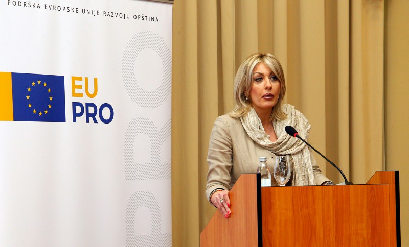 Četiri i po miliona evra za preduzetnike, mikro i mala preduzeća kroz novi program za lokalni razvoj – EU PRO 